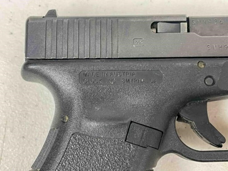 glock-pistol-image-4