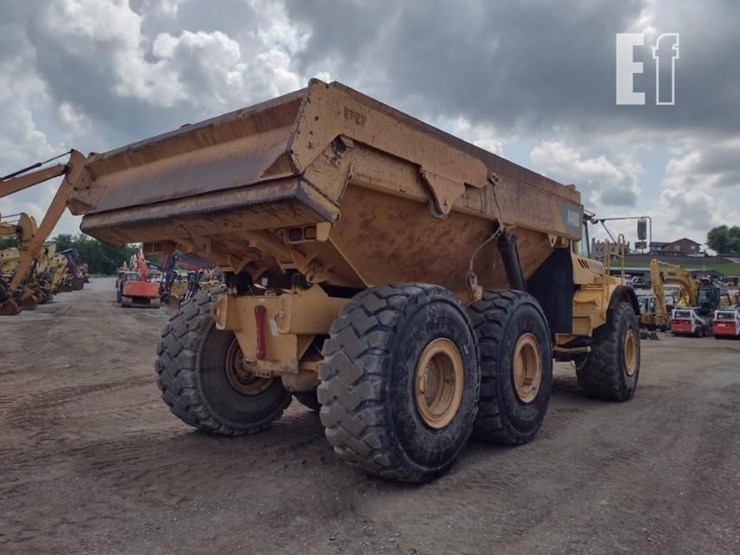 2003-volvo-a40d-image-45