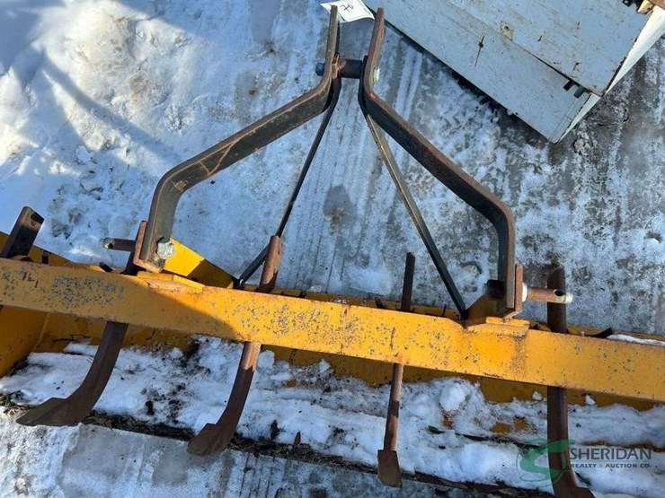 3pt-hitch-box-scraper-image-2