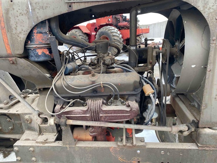 sheppard-diesel-tractor-image-9