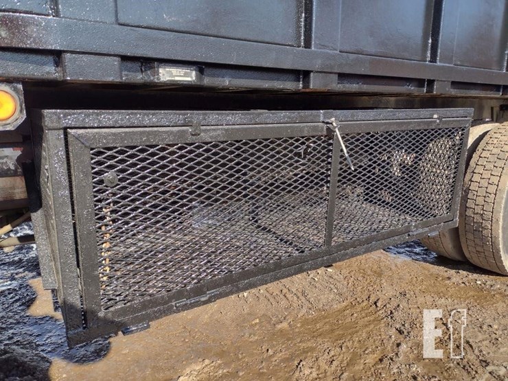 15-ford-dump-truck^title^-image-30