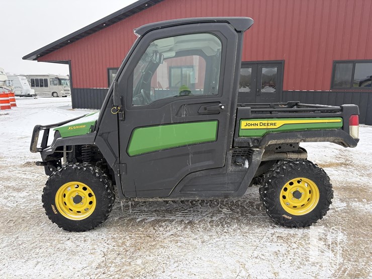 john-deere-gator-xuv-835m-image-2