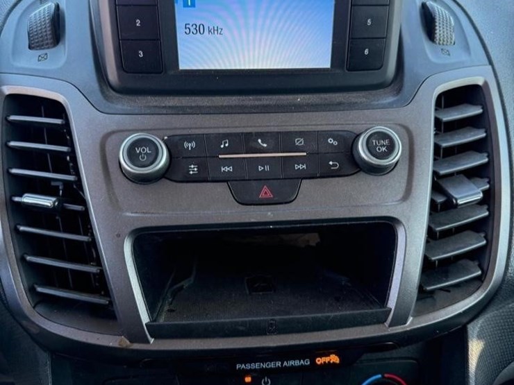 2019-ford-transit-connect-image-10