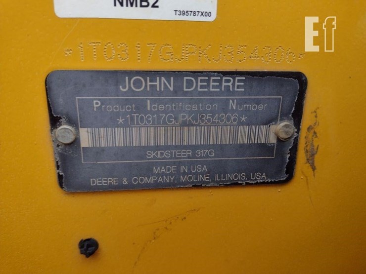 2019-deere-317g-image-5
