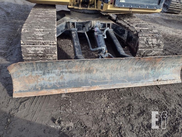 2018-caterpillar-307e2-image-23