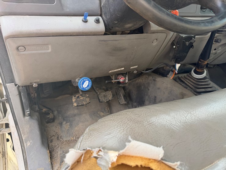 2000-ford-f350-image-10