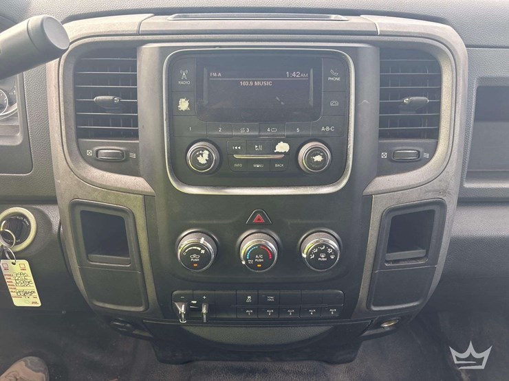 2016-ram-4500-crew-cab-landscape-dump-truck-image-12