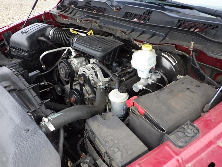 2011-dodge-ram-1500-image-9