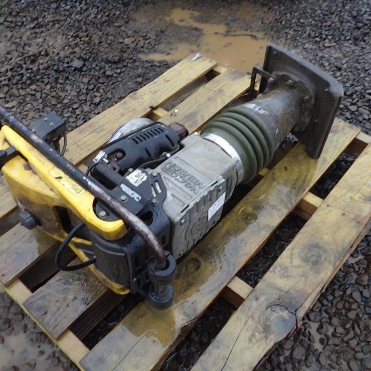 WACKER NEUSON BS60-2i