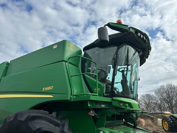 #38409-•-2014-john-deere-s680s-prwd-combine-image-27