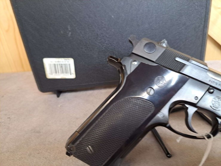 smith-&-wesson-model-59-9mm-semiauto-pistol-image-8