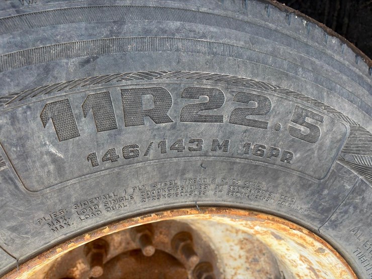 2016-smithco-side-dump-image-22