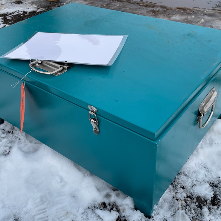 #1463 • Unused Landhonor Ratchet Tie Down & Flat Pack Tool Box