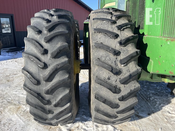 john-deere-8640-image-15