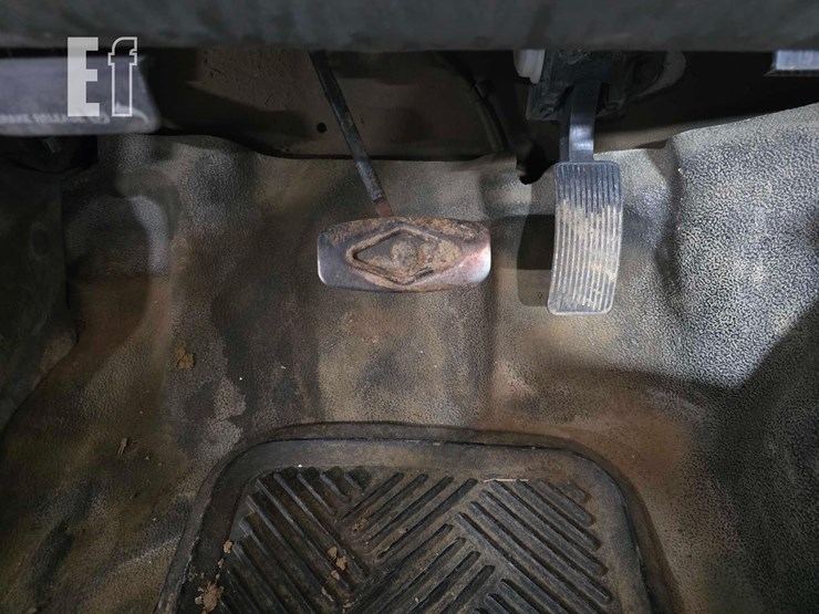 2006-ford-f550-image-14