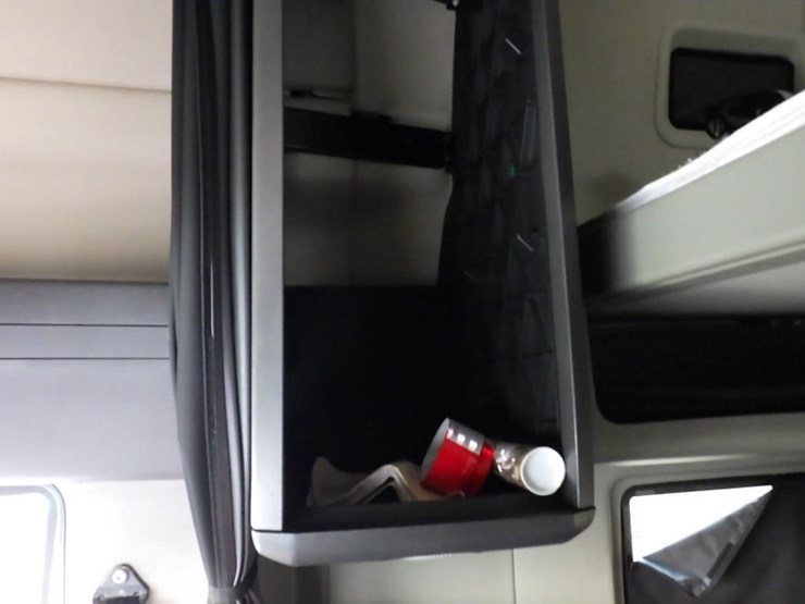 2016-international-prostar-image-57