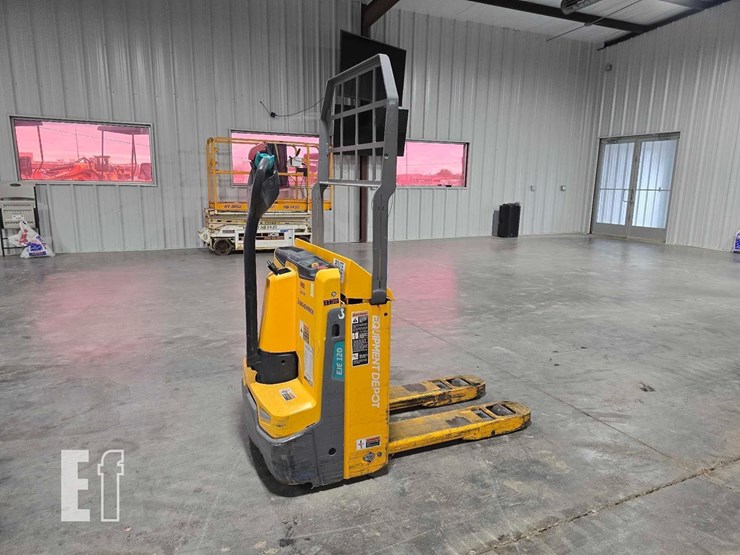 jungheinrich-eje120-image-3