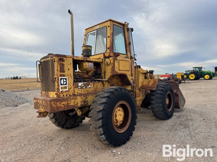 1980-caterpillar-930-image-5