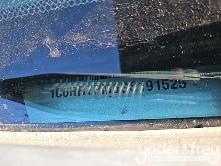 2016-dodge-ram-1500-image-30