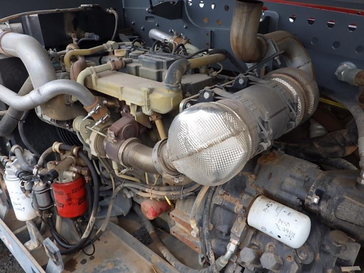 2018-skyjack-sj1056th-image-19