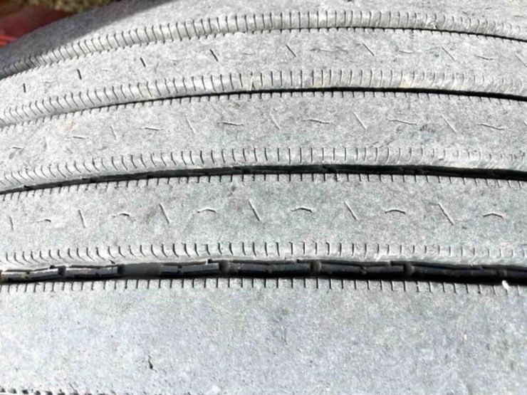 1994-international-dump-truck-image-7