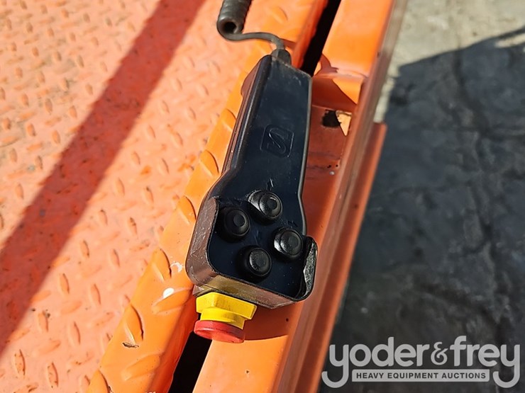 2017-jlg-1930es-image-14