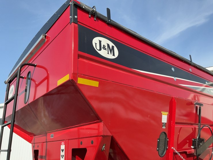 j&m-555-gravity-wagon-image-15