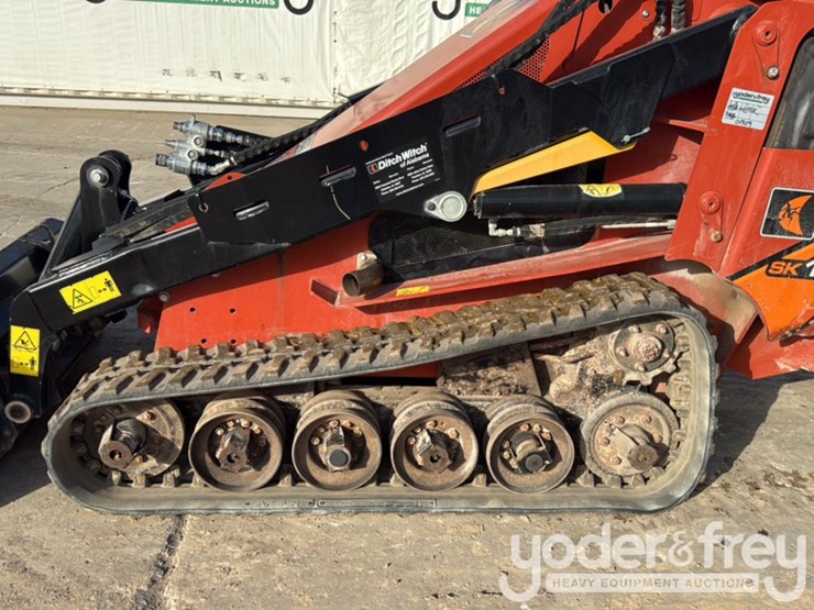 2021-ditch-witch-sk1550-image-13