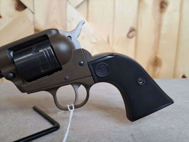 ruger-wrangler-.22-lr-sa-revolver-image-3