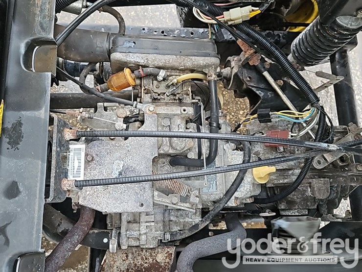 john-deere-gator-image-17