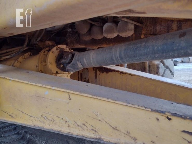 2003-volvo-a40d-image-38