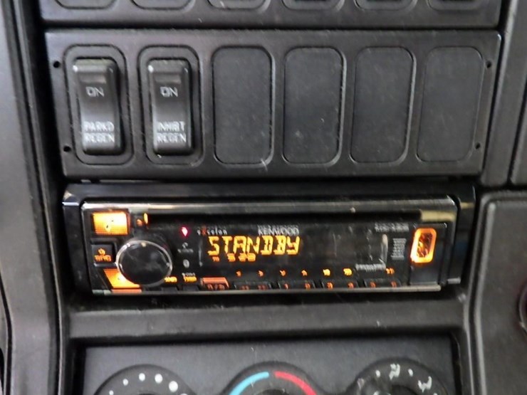 2016-international-prostar-image-46