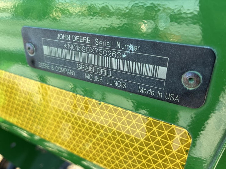 john-deere-1590-image-3