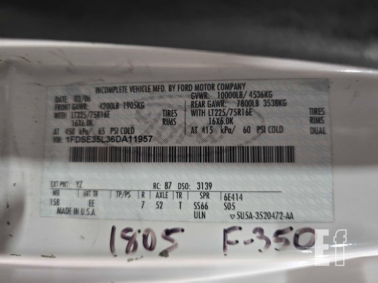 2006-ford-e350-sd-image-33