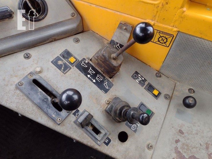 2001-volvo-a25c-image-11