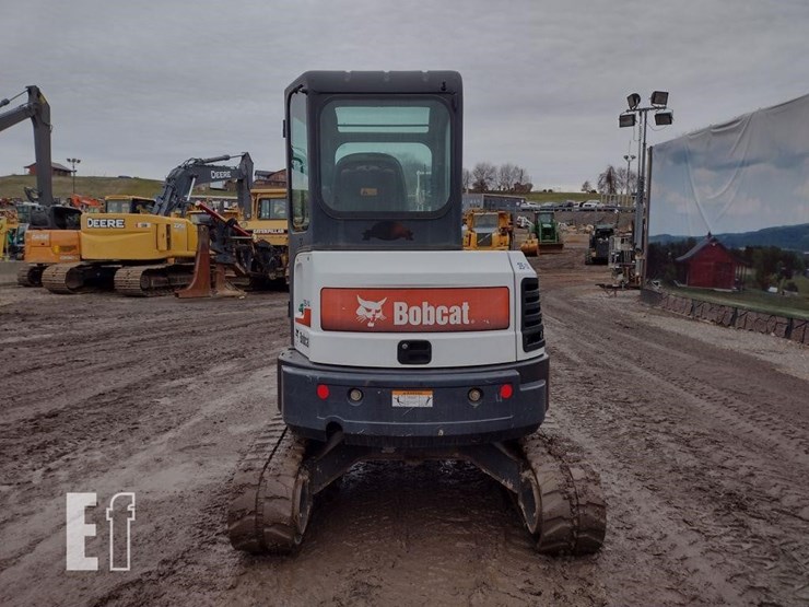 2014-bobcat-e35-image-4