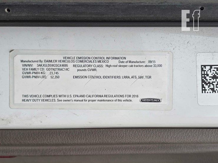 2016-freightliner-cascadia-125-image-26