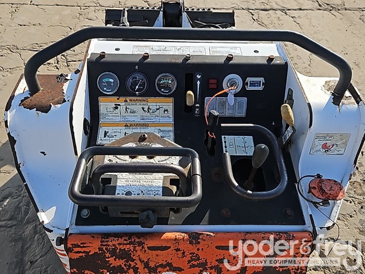 2008-bobcat-mt52-image-18