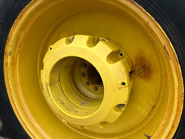 2013-john-deere-9560r-image-28