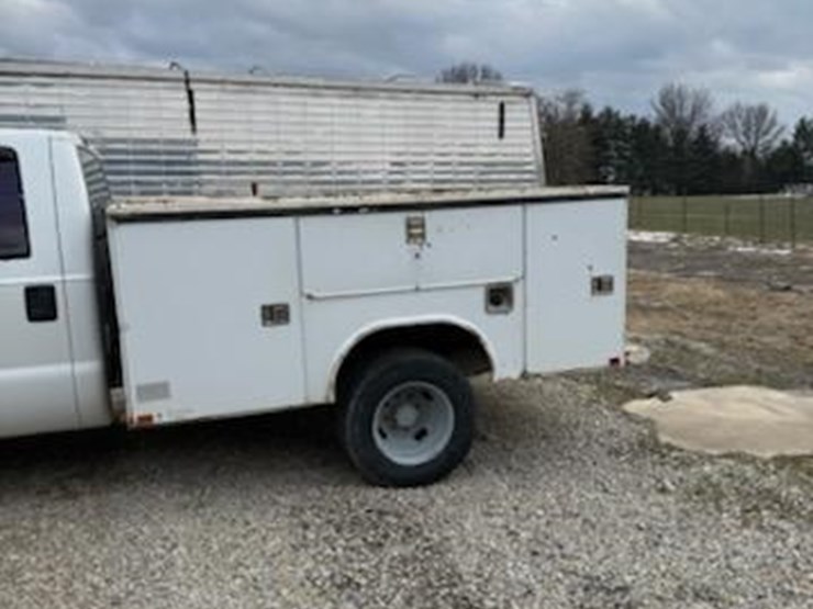 2006-ford-f350-image-8