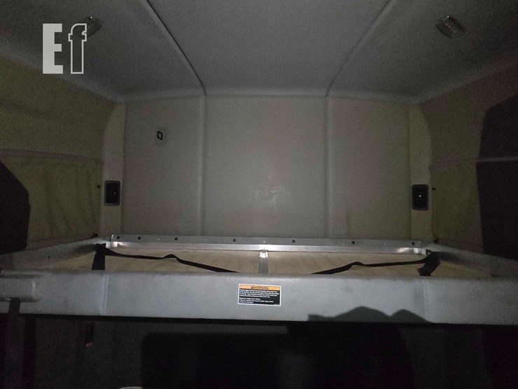 2019-kenworth-t680-image-18