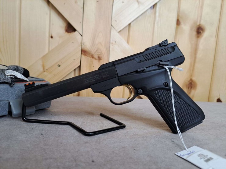 browning-buck-mark-.22-lr-semiauto-pistol-image-2