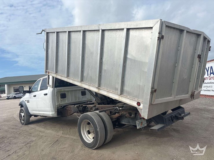 2016-ram-4500-crew-cab-landscape-dump-truck-image-5