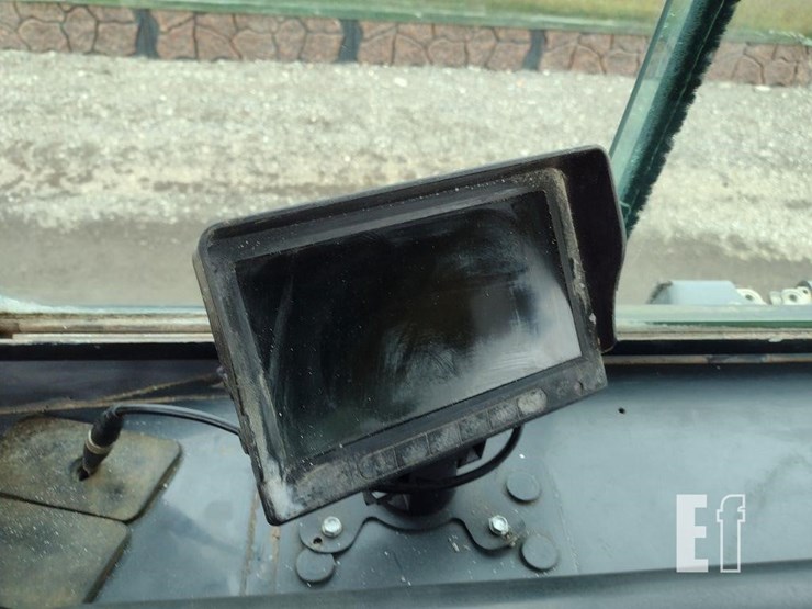 2016-deere-450j-lgp-image-11