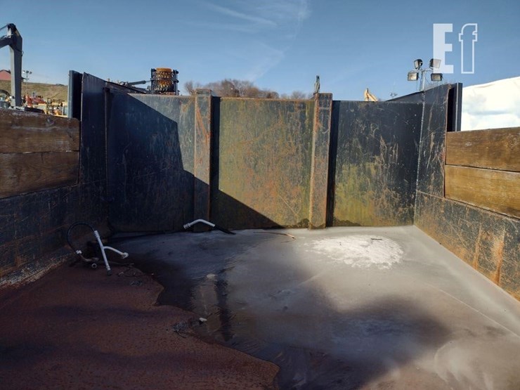 06-ford-truck^title^-image-31