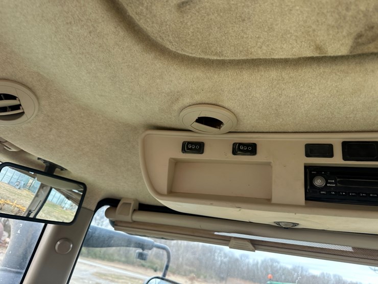 2010-john-deere-8345r-image-72