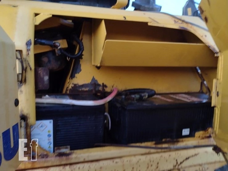 2004-komatsu-d65ex-15-image-43