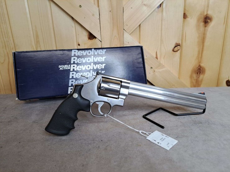 smith-&-wesson-model-629-classic-.44-magnum-da-revolver-image-12