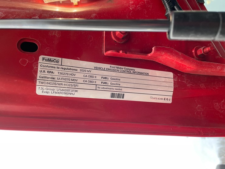 2021-ford-f350-xl-image-42