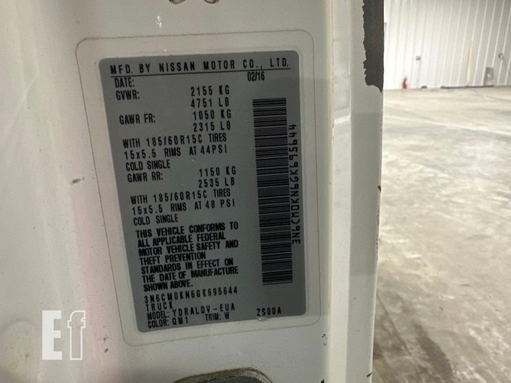 2016-nissan-nv200-image-24